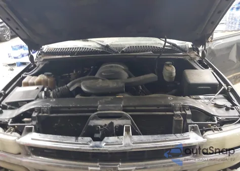 2004 Chevrolet Tahoe Ls из США, поврежденный, VIN 1GNEC13V34J323279